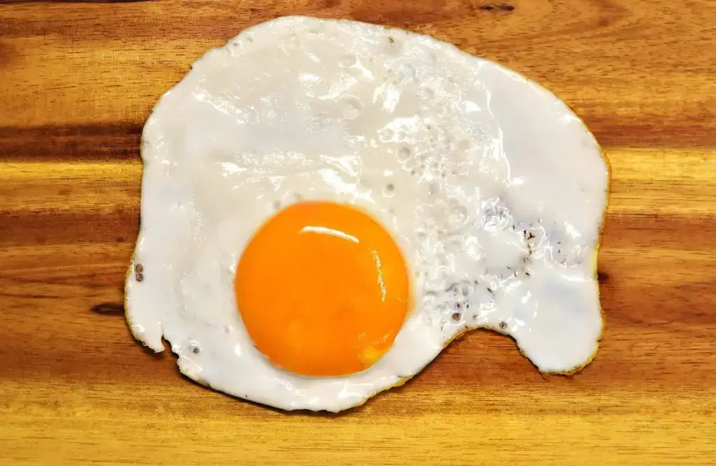 ¿Cuántos huevos puede comer un adolescente al día?