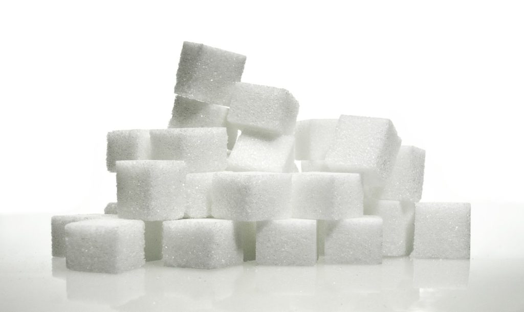 ¿Cuánta azúcar debe consumir un niño de 14 años al día? Pregúntale a un nutricionista