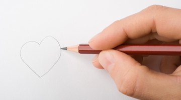 Cómo hacer una plantilla de tatuaje sin papel carbón Cómo hacer una plantilla de tatuaje sin papel carbón