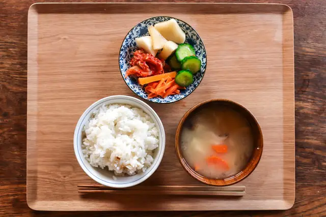 ¿Cuánto arroz puedo comer en un día? ¿Cuánto arroz puedo comer en un día?